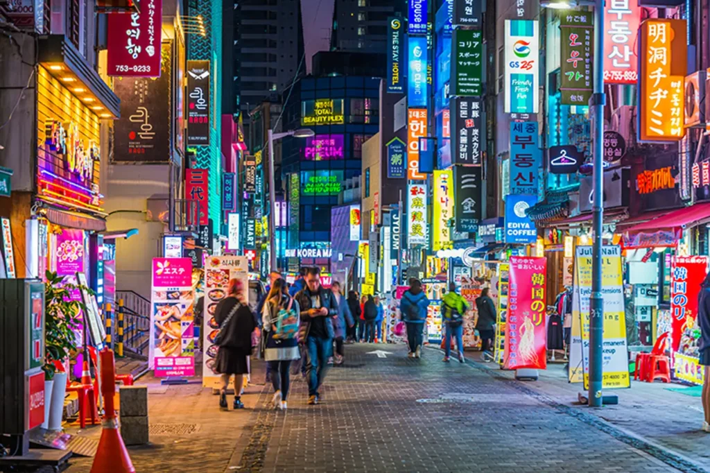 BCC-2024-EXPLORER-SEOUL-THINGS-TO-DO-AT-NIGHT-HEADER_MOBILE