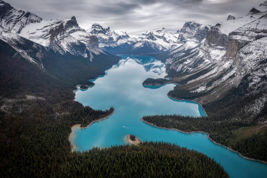 Maligne-Lake-Aerial_Paul-Zizka-1-1200x800