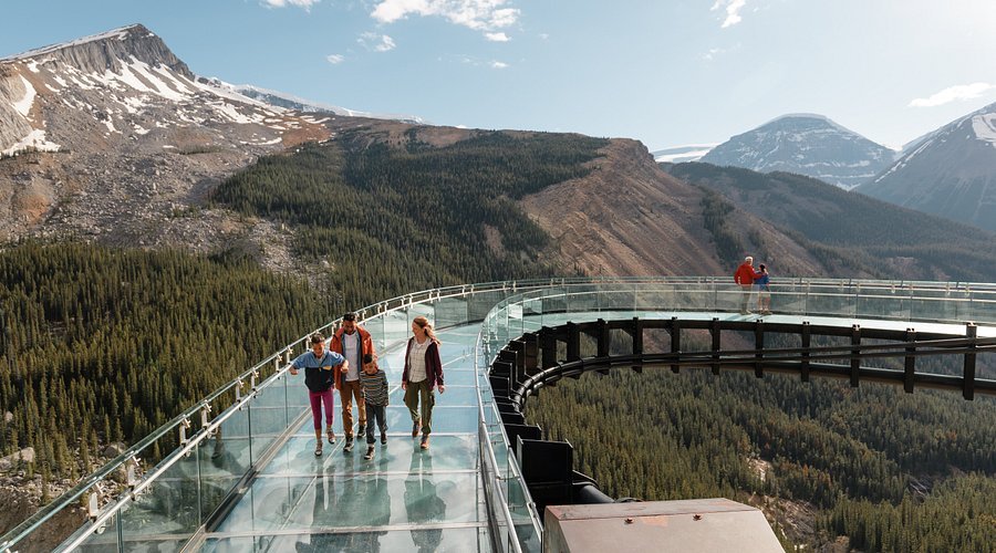 venture-onto-the-glass