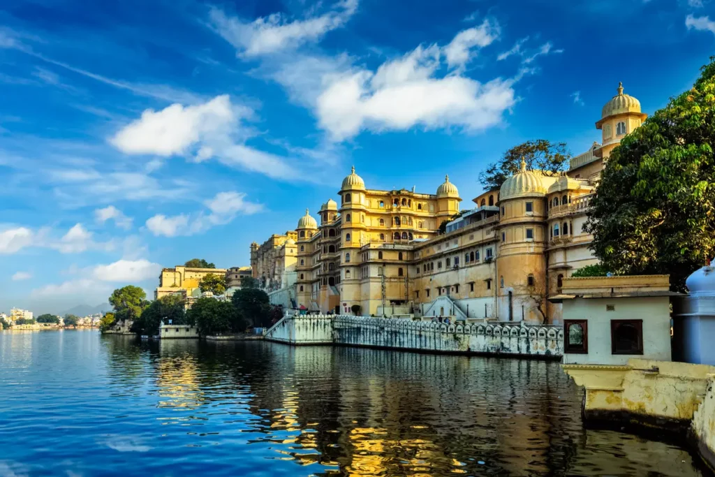 Img_Splendours of Royal Rjasthan_Udaipur City Place