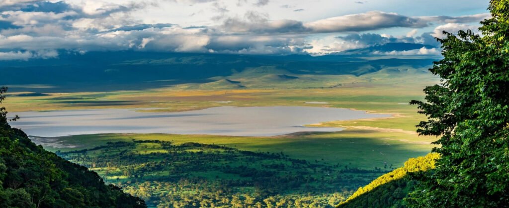 Img_Tanzania & Kenya_ Ngorongoro Crater 2