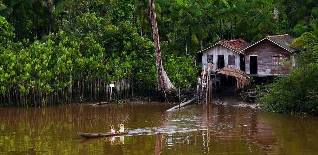 Pre-Tour Amazon_ Cabola Houses