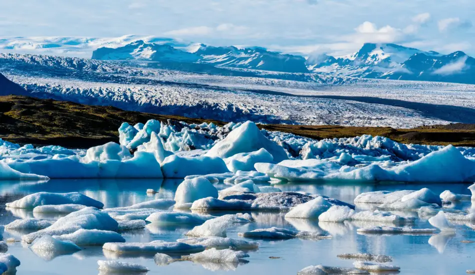 Reykjavik | Akureyri | Vik | Borgarnes | Laki | Hvolsvollur | Djupivogur | Blönduós | Reykholt